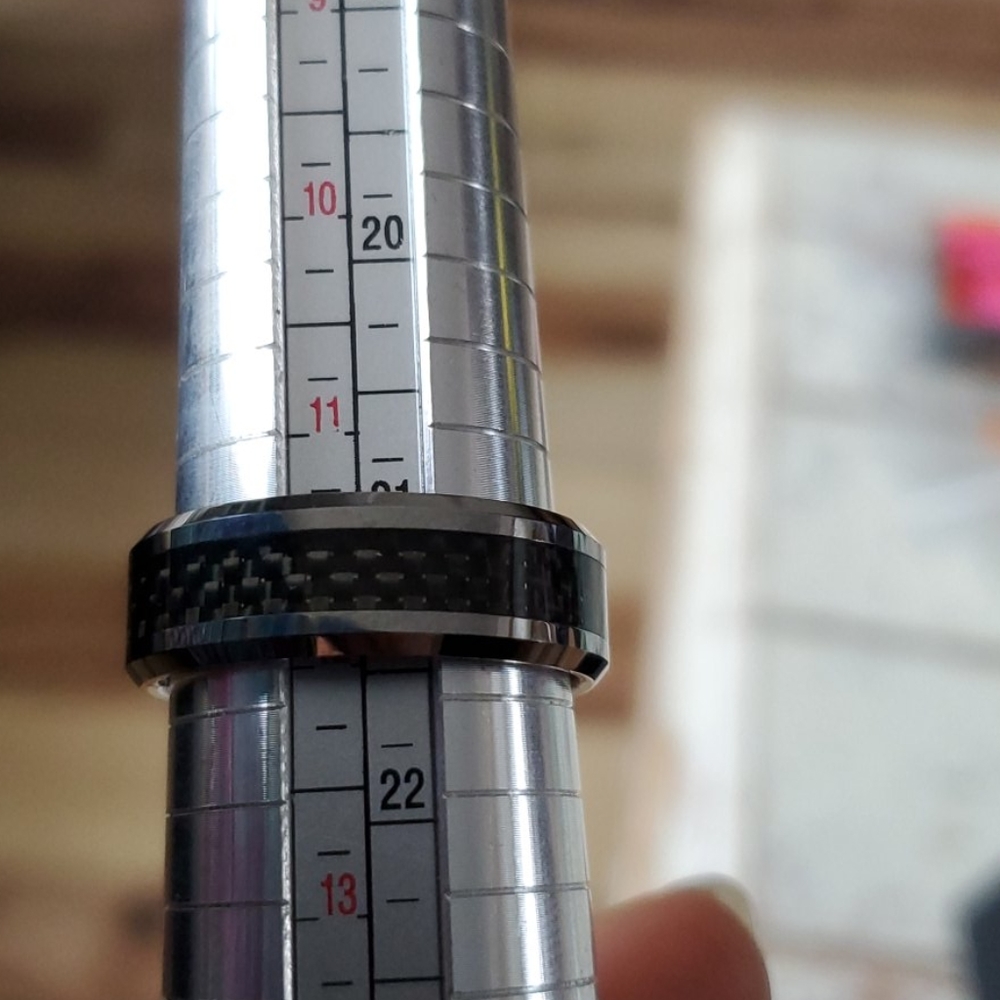 BNIB TUNGSTEN RING - Picture 3 of 4